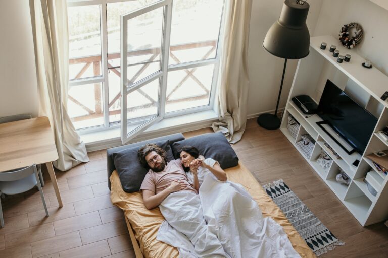 Pourquoi les hommes s’endorment-ils après l’amour