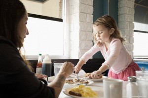 le-stress-augmente-la-consomation-alimentaire-chez-les-enfants