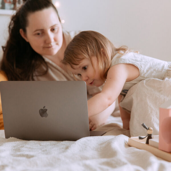 Un psychothérapeute pour une dépression après bébé