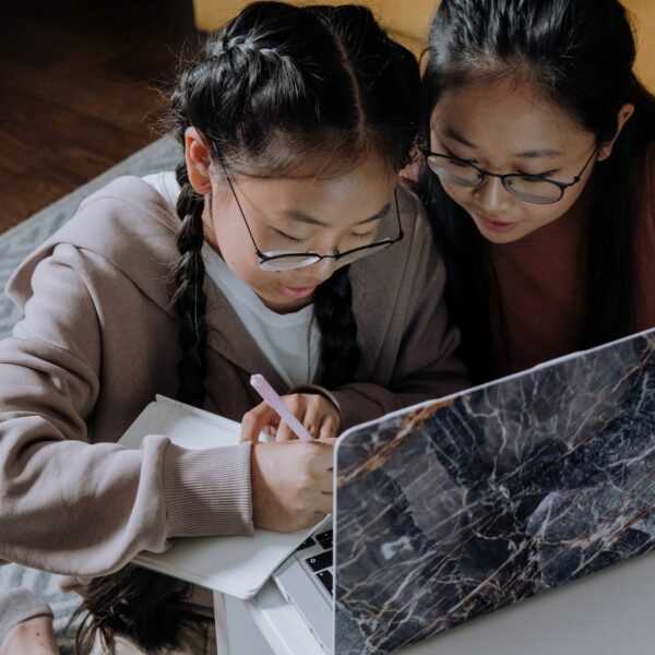 Les psychothérapies pour les enfants, adolescents et adultes