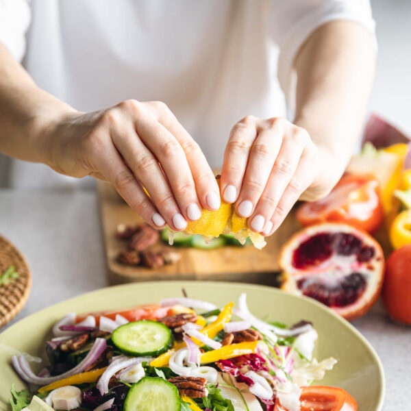 Les bienfaits inattendus de manger avec les doigts