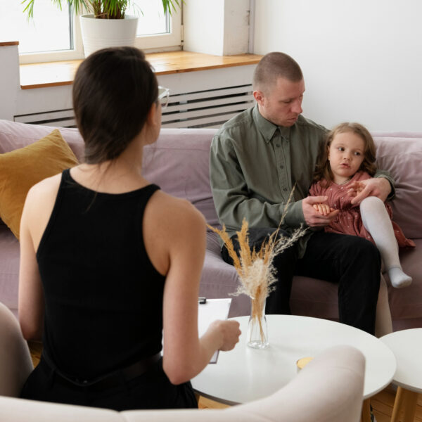 Gestion des conflits familiaux : stratégies et conseils pour une harmonie durable