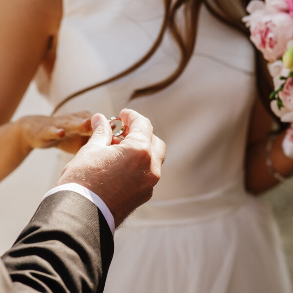 Il ne veut pas se marier : comprendre et accepter son choix