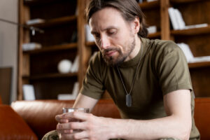 Addiction et tolérance : pourquoi en faut-il toujours plus ?