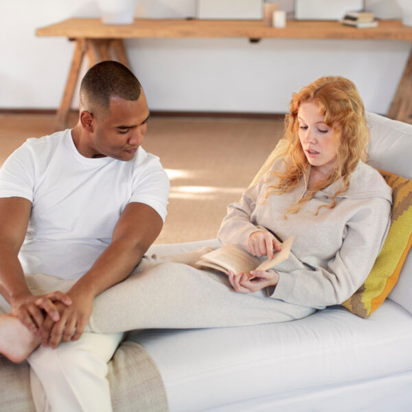 Sophia-analyse et thérapie de couple : comprendre les dynamiques profondes du couple