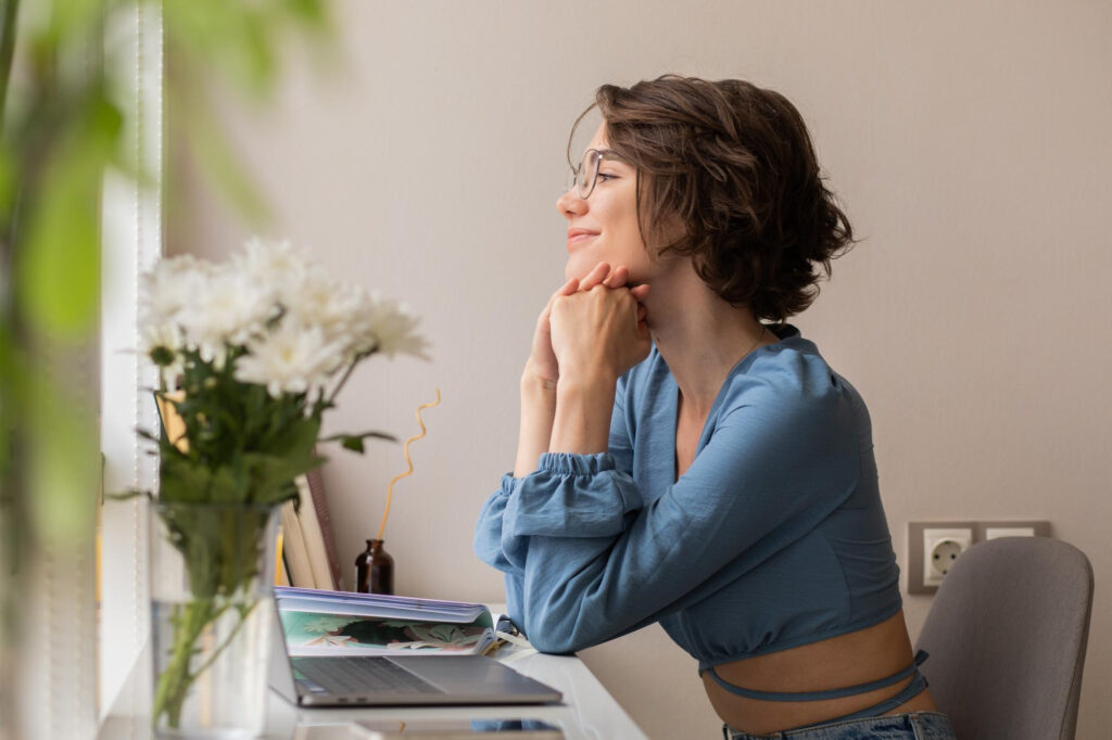 Comment la gratitude améliore-t-elle notre résilience face aux difficultés ?