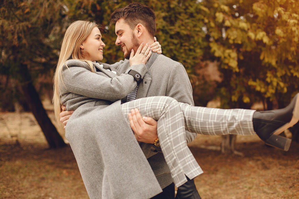 Faut-il tout dire à son ou sa partenaire dès le début ?