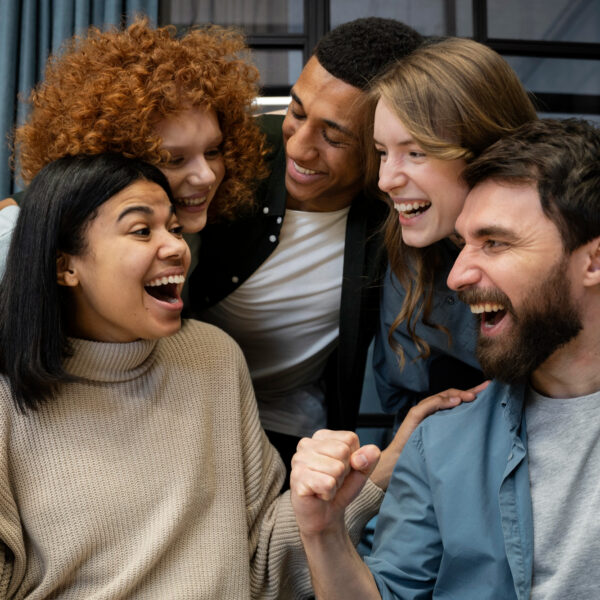 Peut-on forcer le rire ? Les effets du rire simulé