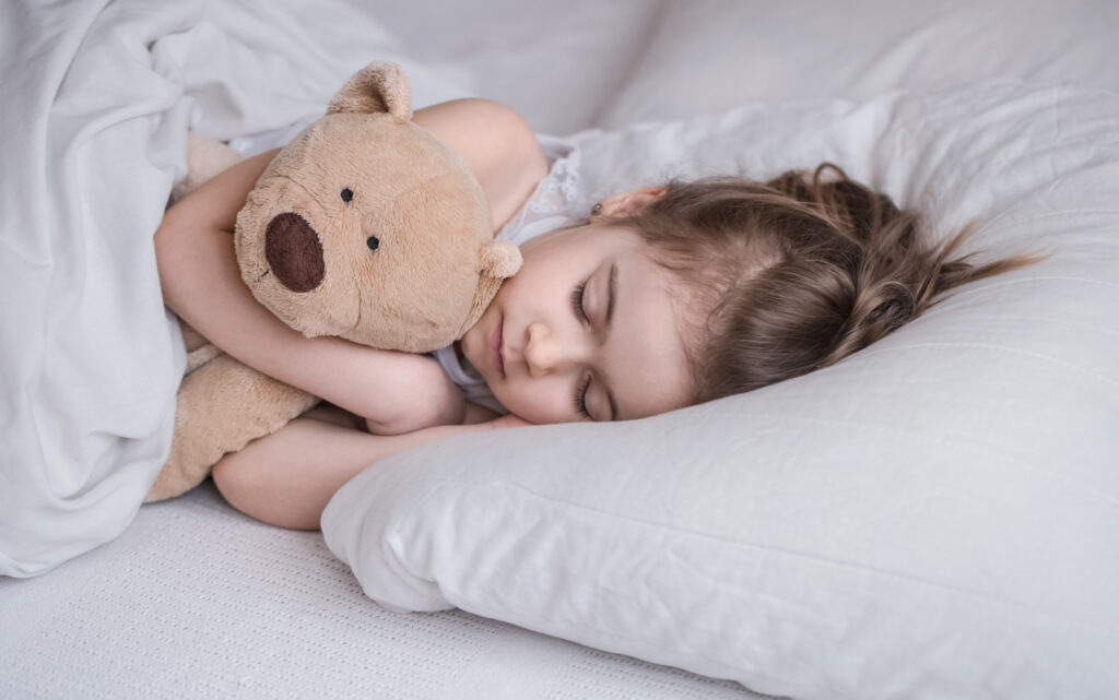 Pourquoi le sommeil est-il crucial pour la croissance des enfants ?
