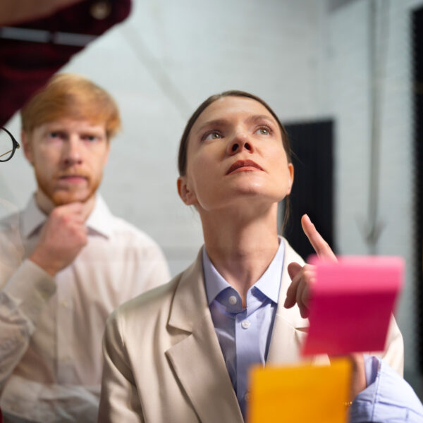 La méthode scientifique en psychologie : comment les chercheurs étudient-ils le comportement humain ?