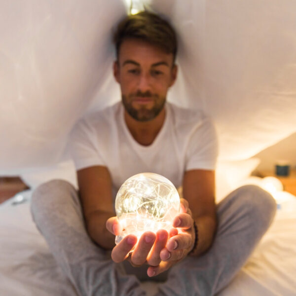 Le rôle de l’exposition à la lumière dans la régulation des cycles du sommeil