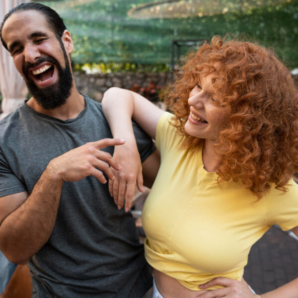 Les bienfaits d’une bonne relation fraternelle à l’âge adulte