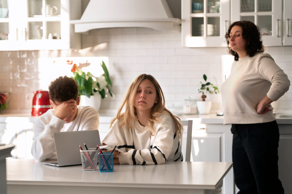 Quand la routine devient pesante : comment retrouver de la spontanéité en famille ?