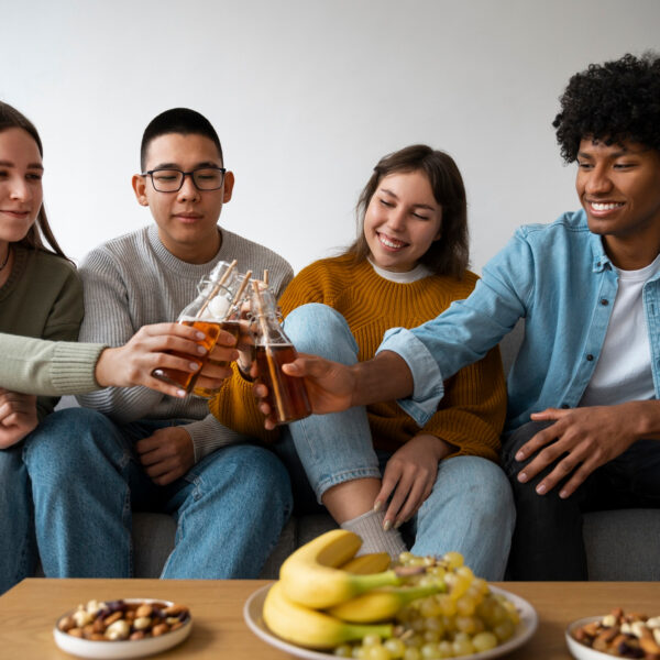 Addiction chez les adolescents : quel rôle joue la pression sociale ?