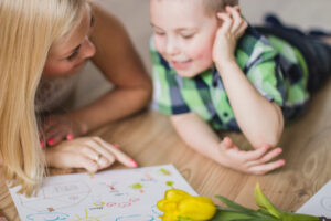 L’impact des mots sur la gestion des émotions de l’enfant
