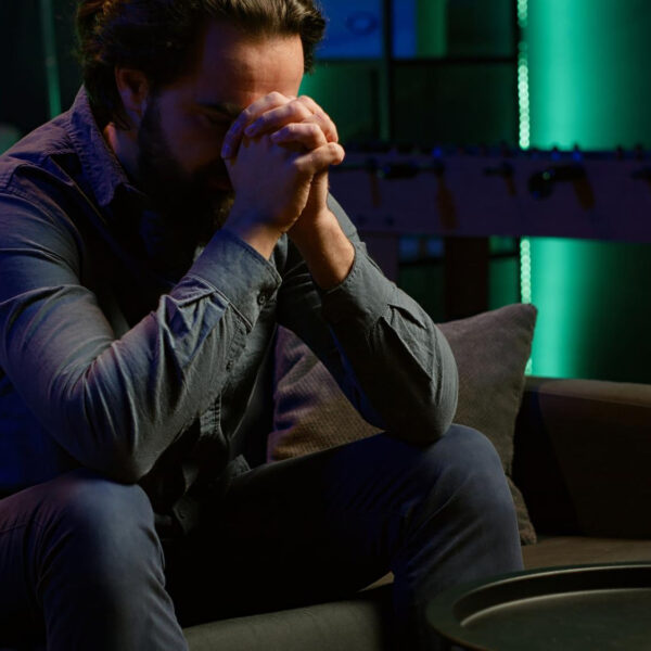 La solitude comme facteur de risque psychologique majeur des addictions