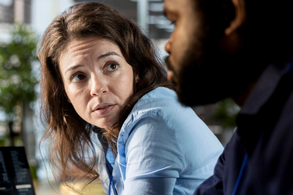 Pourquoi certaines personnes deviennent-elles plus irritables sous stress ?