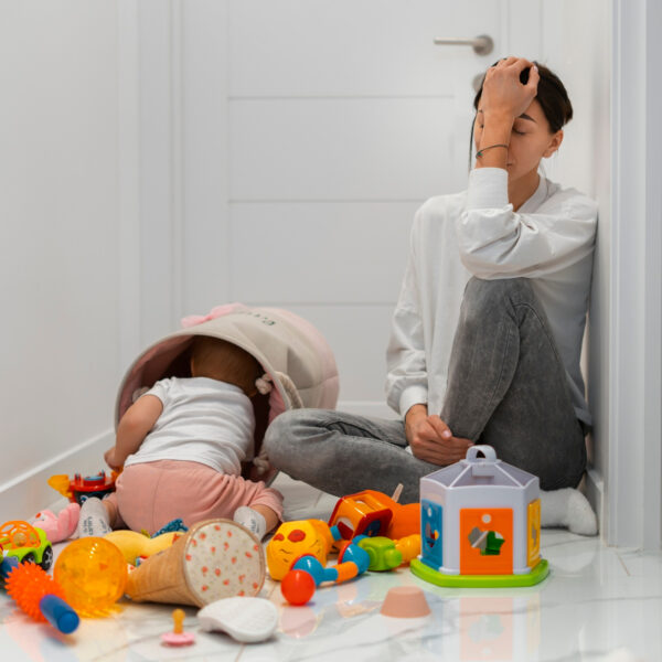 Comment gérer la frustration d’un enfant qui veut tout faire seul ?