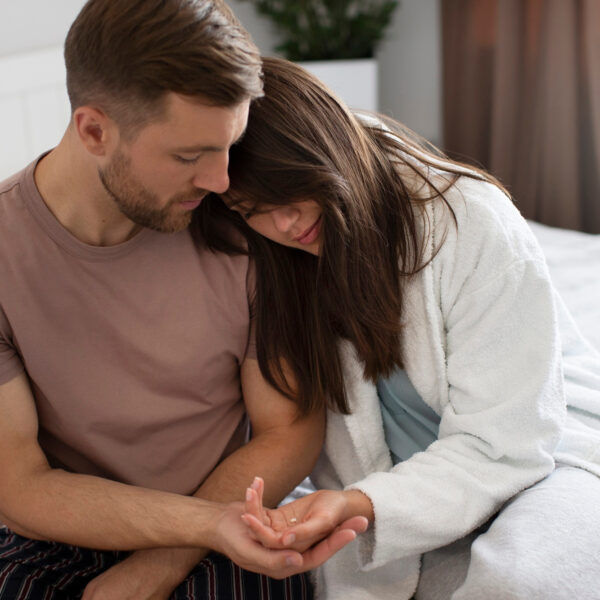 Douleurs pendant les rapports : causes et solutions