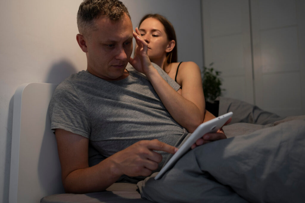 Frustration sexuelle dans le couple : comment en parler et trouver des solutions ?
