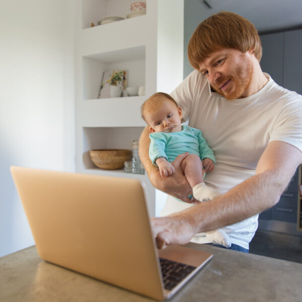 Le retour à la maison avec bébé : comment bien s’organiser ?