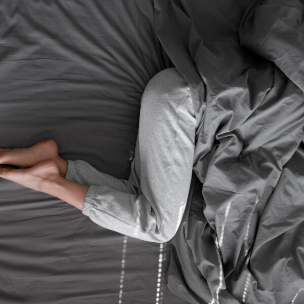 Le somnambulisme : causes, risques et solutions