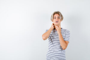 Pourquoi la gorge se serre-t-elle lors d’un épisode phobique ?