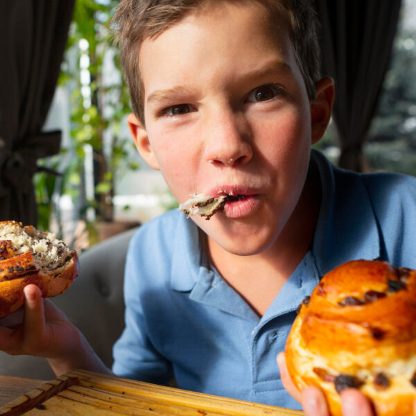 Les erreurs alimentaires courantes chez les enfants et comment les éviter
