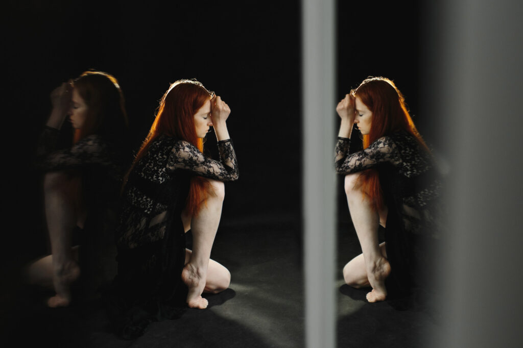 Pourquoi la peur devient-elle incontrôlable pendant une crise phobique ?