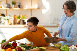Quels aliments aident vraiment les enfants à mieux se concentrer à l’école ?