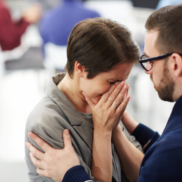 La posture de victimisation : comprendre ce mécanisme et ses effets relationnels