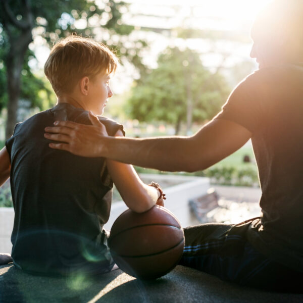 Comment motiver un enfant à faire du sport sans le forcer ?