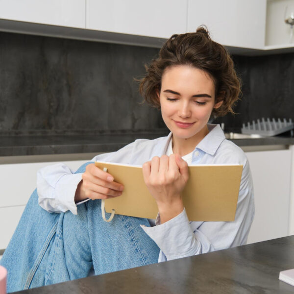 Pourquoi tenir un journal peut aider à gérer ses émotions ?