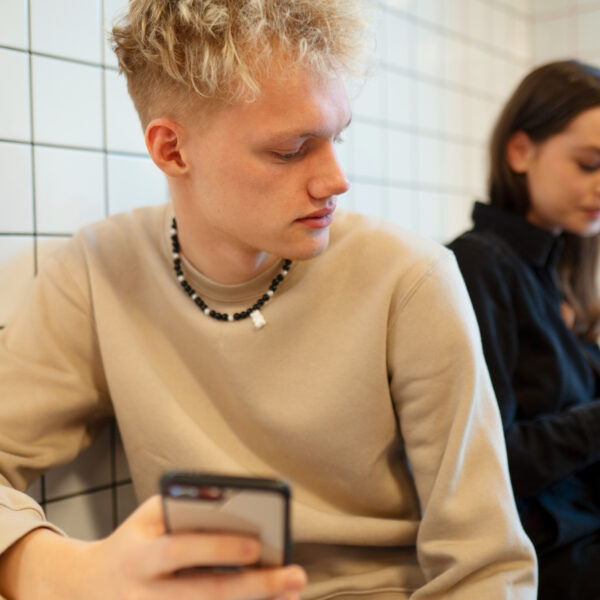 L’impact des phobies sur la communication et les interactions sociales