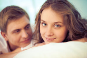 Quand la transparence devient une exigence impossible dans le couple