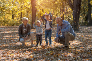 Sortir en plein air apaise souvent la vie familiale