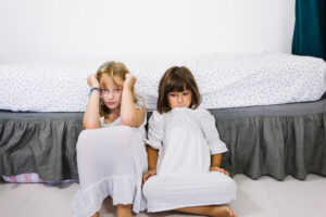Dépression chez l’enfant après une séparation familiale, une tristesse qui s’installe