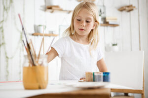 Enfant qui veut arrêter une activité artistique, comment le soutenir sans transformer l’art en obligation ?