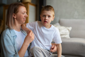 Modes en thérapie des schémas et réactions d’enfant blessé