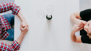 Premier rendez-vous en psychothérapie pour une addiction, à quoi s’attendre lors de la première séance ?