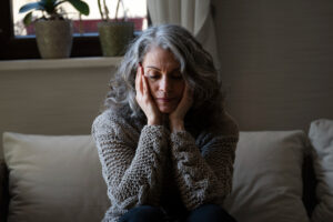Dépression à l’âge mûr, pourquoi les fragilités peuvent s’accumuler entre 40 et 60 ans ?